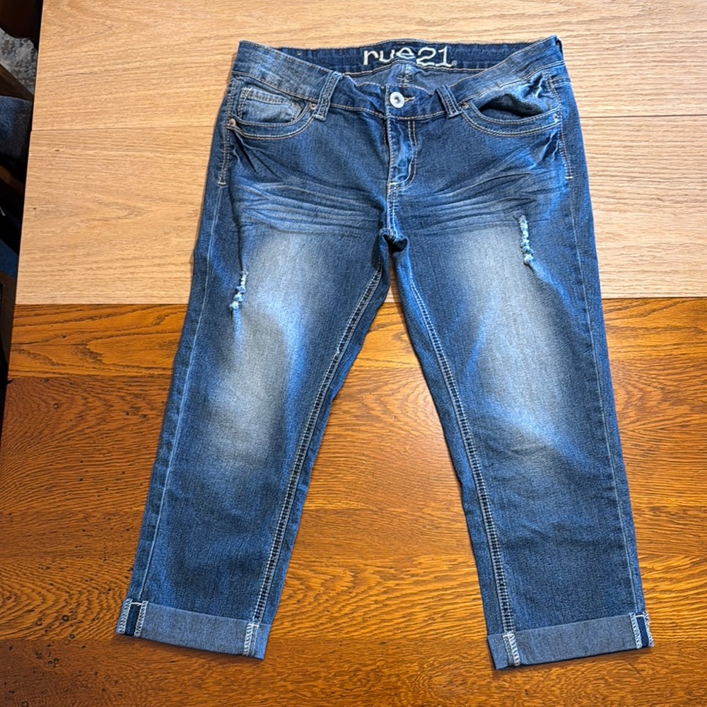 Rue21 Blue Denim Jeans Capri Size 7/8
